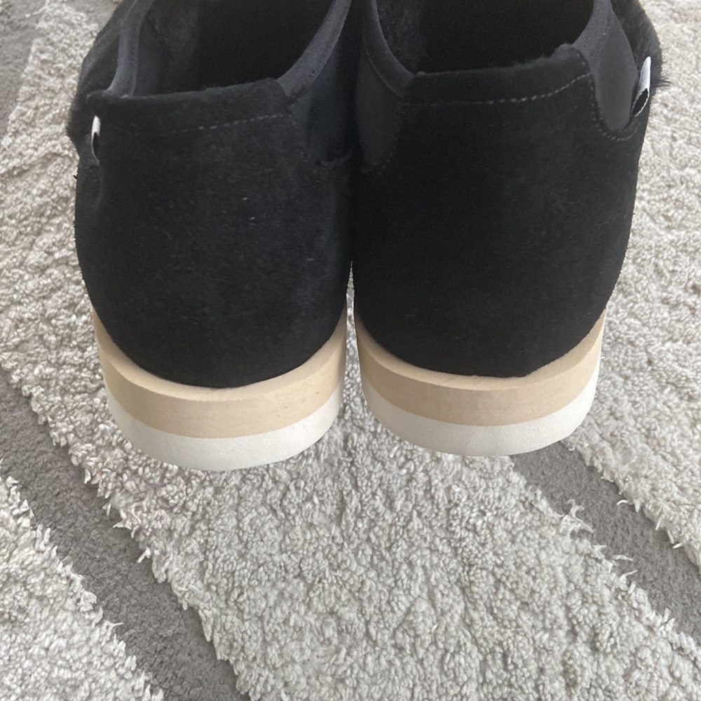 P448 bubble Genuine shearling slip on sneaker in black - Picture 5 of 9